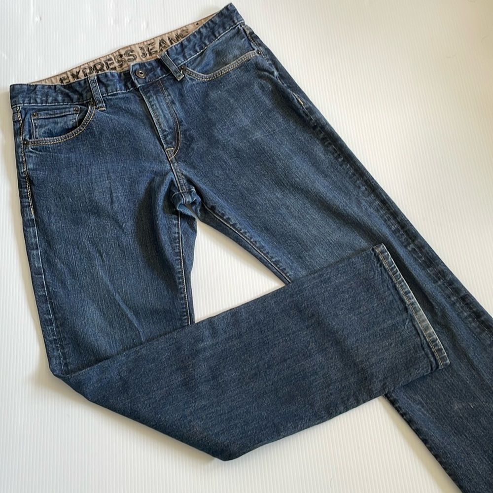 Express Rocco Slim stretch, low rise, straight leg jean. Men’s 33 x 34